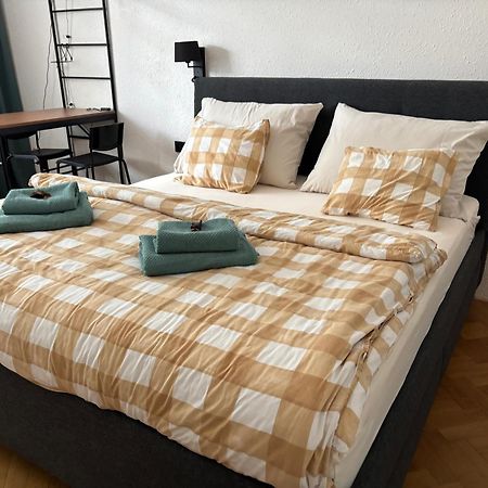 Studio Apartment Monte Bu Brno Eksteriør billede